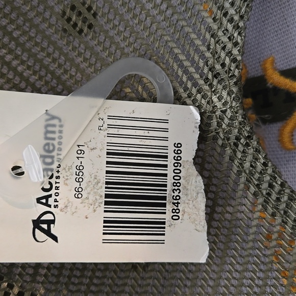 Yellowstone Dutton Ranch Cap - Picture 6 of 6